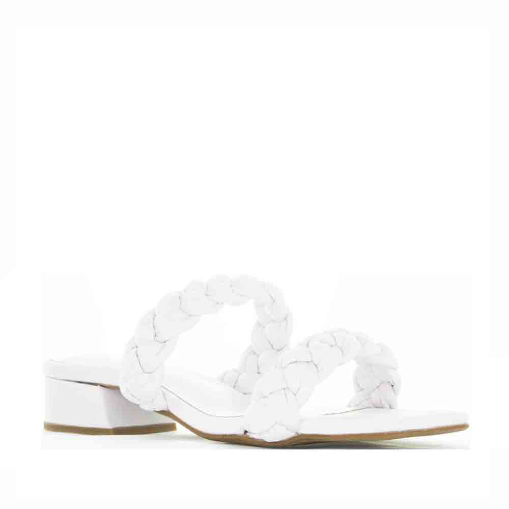 LESANSA GILLIAN WHITE - Women Slides - Collective Shoes 