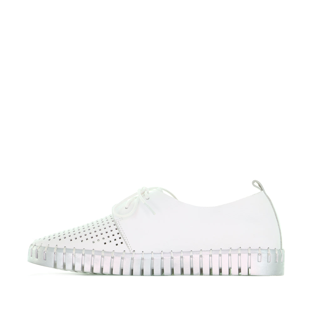 DJANGO & JULIETTE HUSTON WHITE SILVER - Women Sneakers - Collective Shoes 