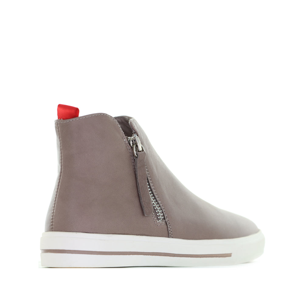 LE SANSA INTRO TAUPE - Women boots - Collective Shoes 