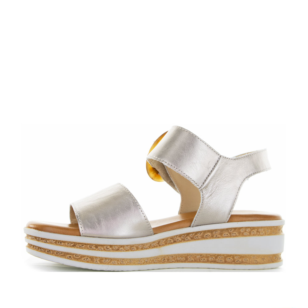 LE SANSA GUARD CHAMPAGNE - Women Sandals - Collective Shoes 