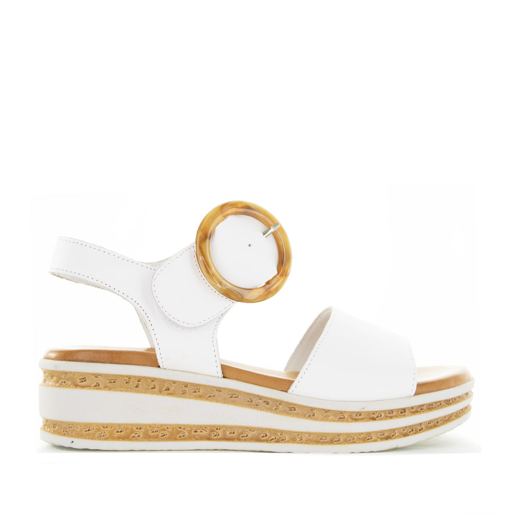 LE SANSA GUARD WHITE - Women Sandals - Collective Shoes 