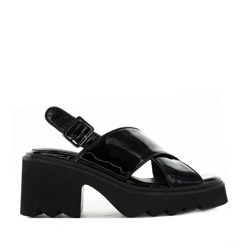 LE SANSA FRANCE BLACK