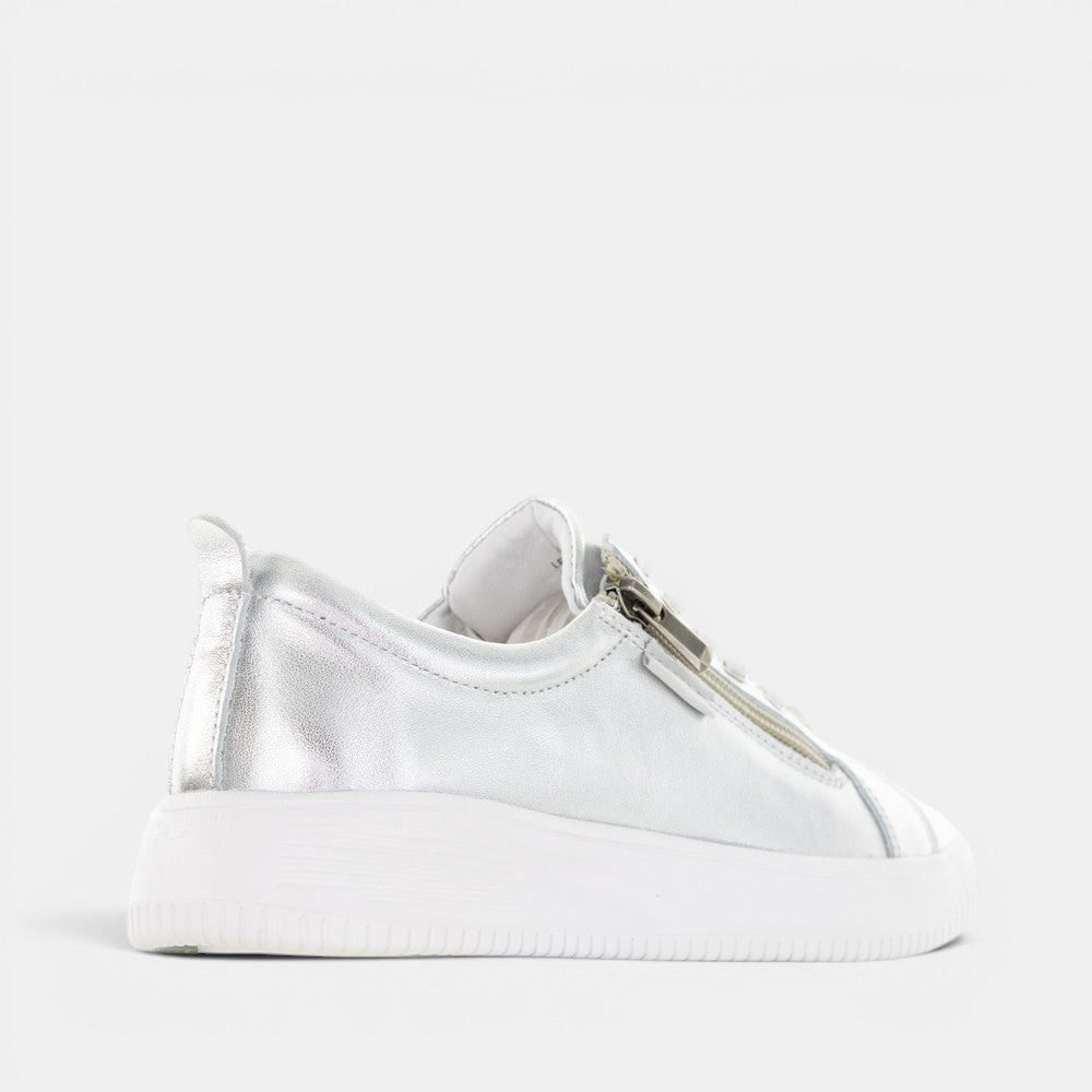 NAKED ARCHES NELLY SILVER