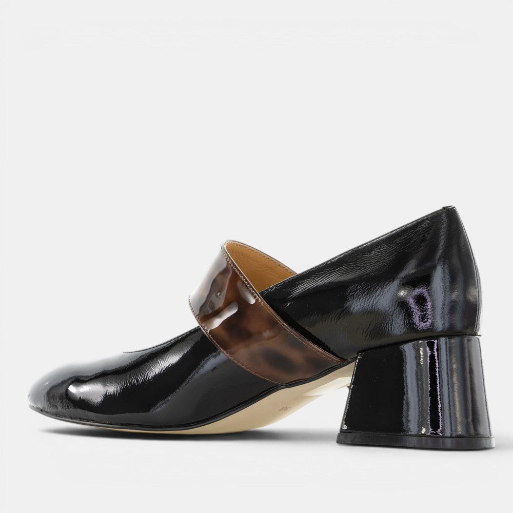 BRESLEY PAGODA BLACK PAT