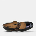 Load image into Gallery viewer, BRESLEY PAGODA BLACK PAT
