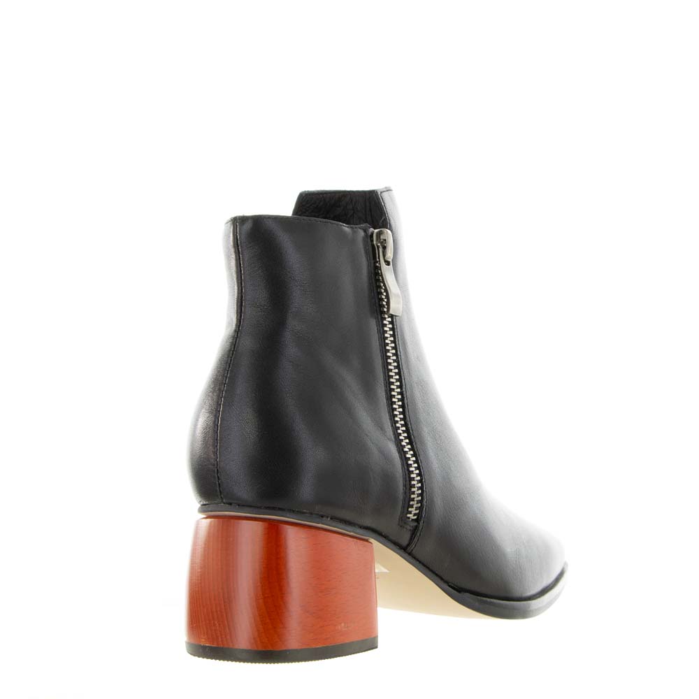 BRESLEY PIPPY BLACK RED - Women Boots - Collective Shoes 