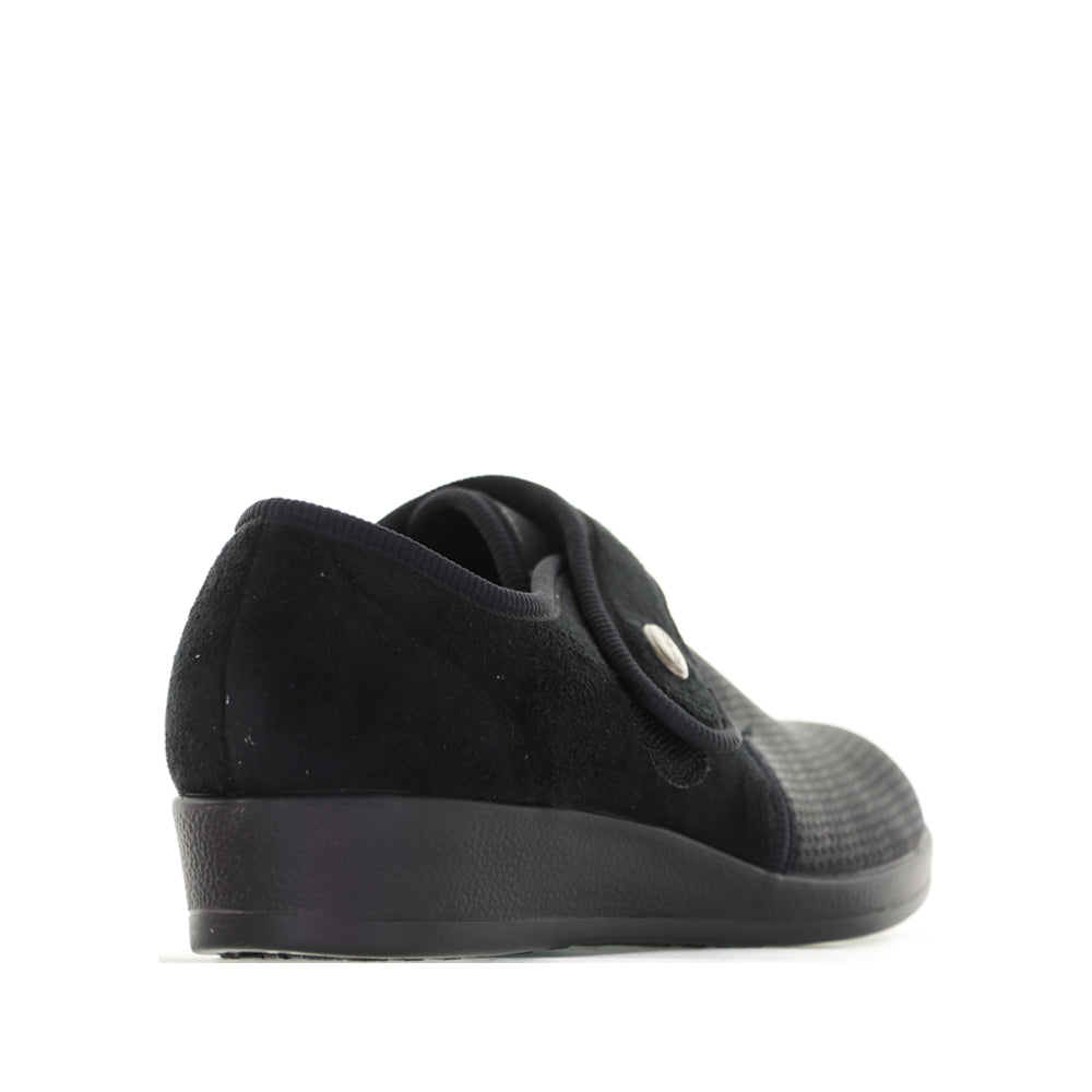 FLY FLOT Q3886 NERO - Women Slip On - Collective Shoes 