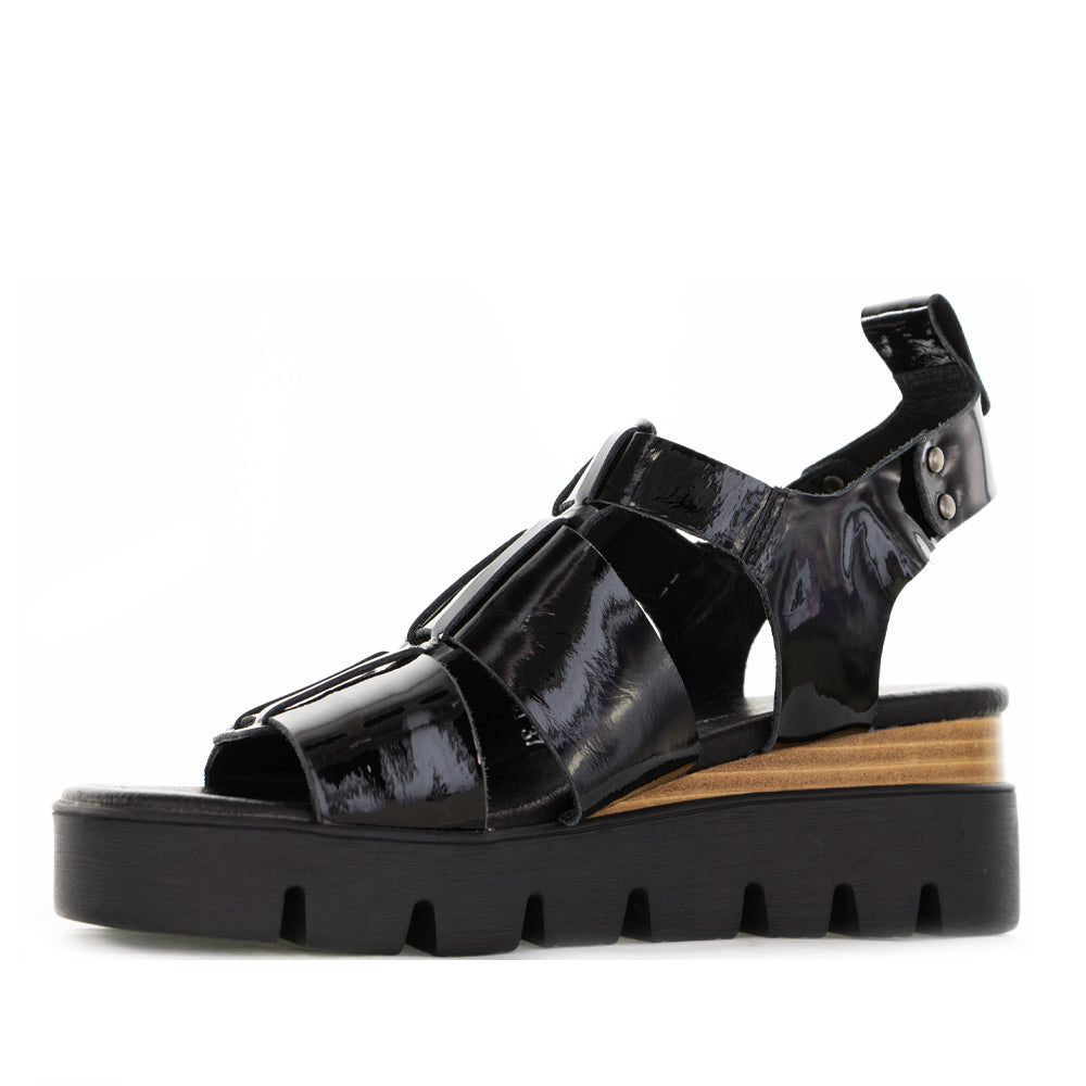 DJANGO & JULIETTE RELIE BLACK PAT NATURAL