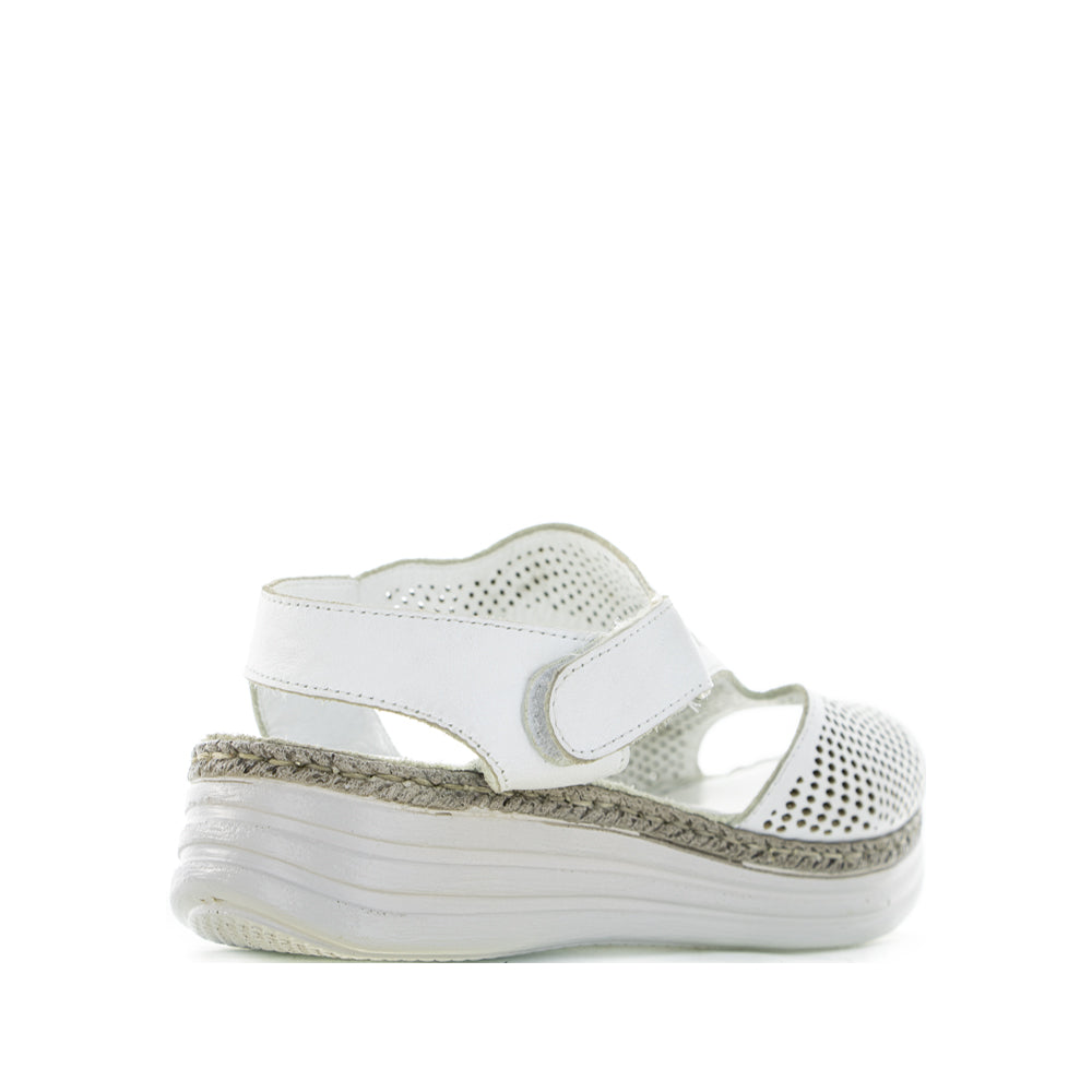 CABELLO REMY WHITE - Women Sandals - Collective Shoes 
