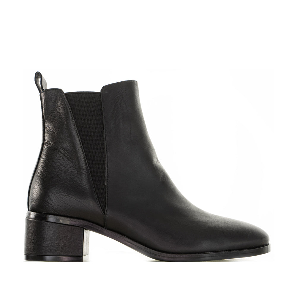 LE SANSA RING BLACK - Women Boots - Collective Shoes 