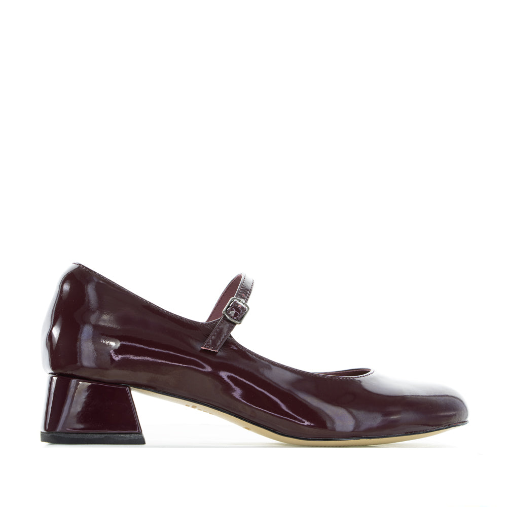 NAKED ARCHES SAUCE MERLOT PATENT