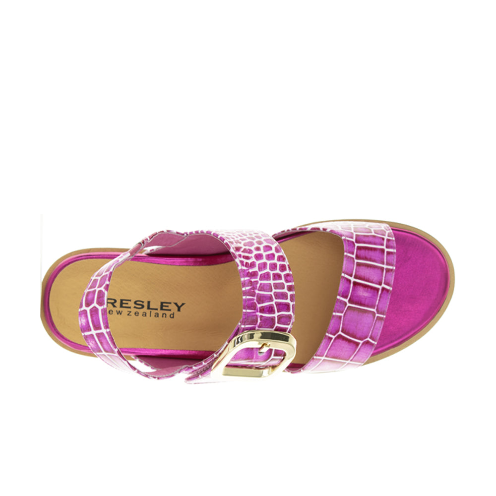 BRESLEY SMITTEN FUXIA CROC - Women Sandals - Collective Shoes 