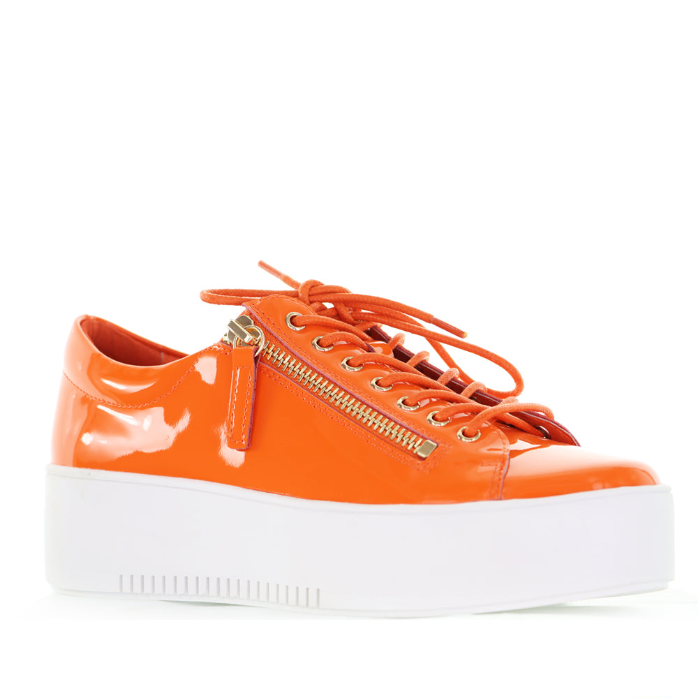 DJANGO & JULIETTE WOLFIE ORANGE PATENT