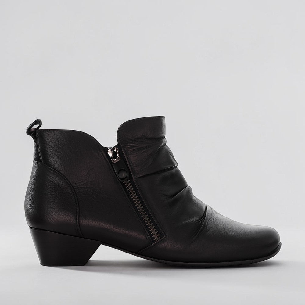 ZIERA CHRISTEL BLACK - Women Boots - Collective Shoes 