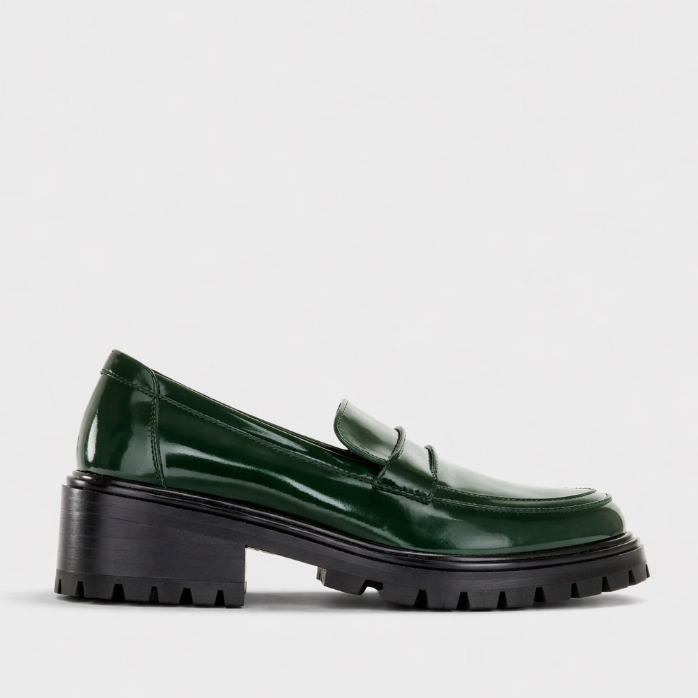 LE SANSA ZOEY BOTTLE GREEN/PATENT - Women Loafers - Collective Shoes 