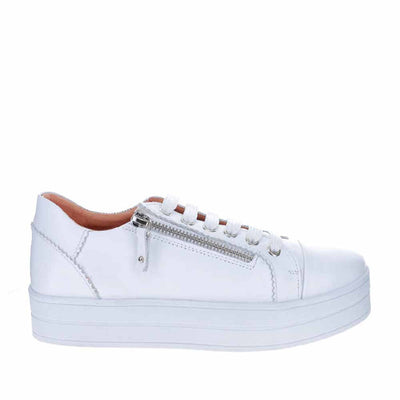 LESANSA QUEST WHITE Women Casuals - Zeke Collection