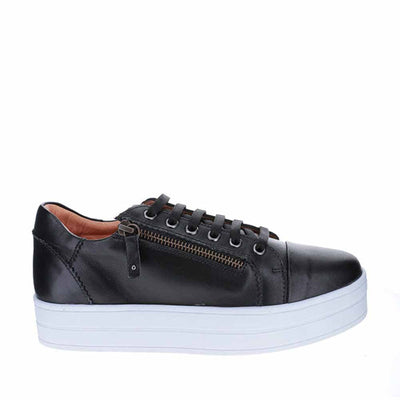 LESANSA QUEST BLACK Women Casuals - Zeke Collection