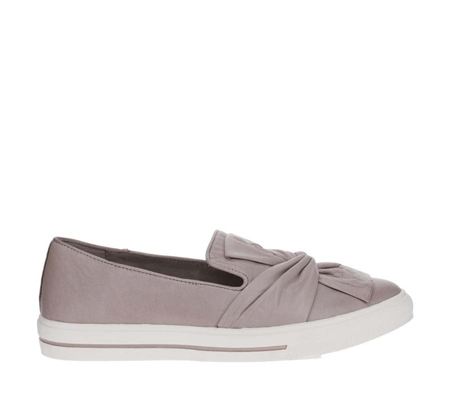 LE SANSA IZZY SILVER GREY Women Slip-ons - Zeke Collection