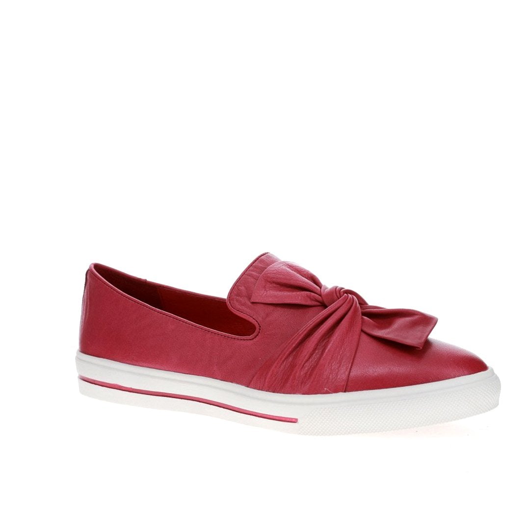 LE SANSA IZZY BORDO Women Slip-ons - Zeke Collection
