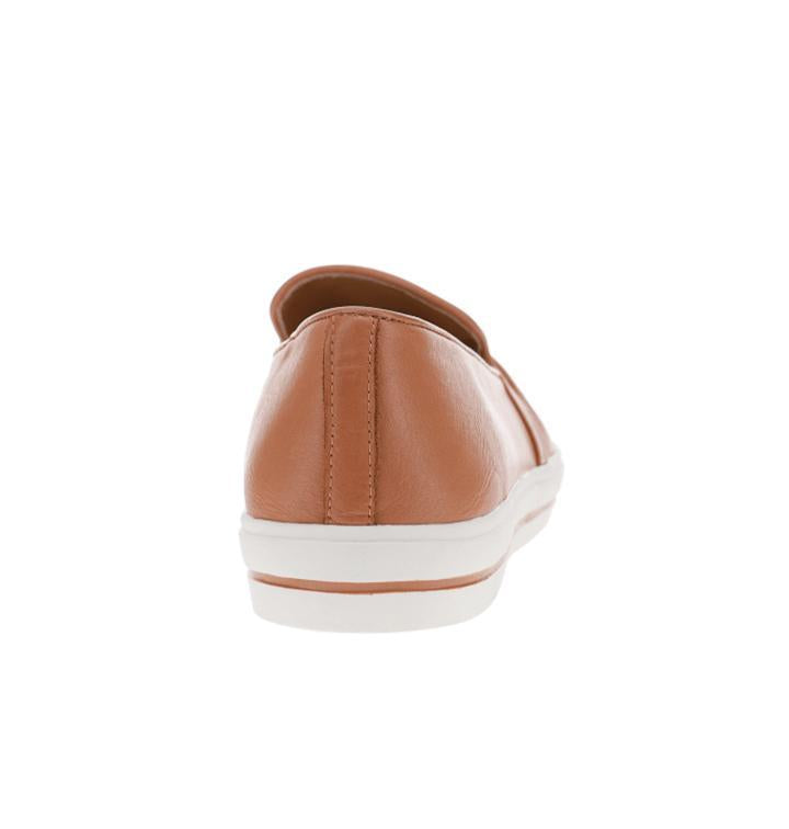 LE SANSA IZZY TAN Women Loafers - Zeke Collection