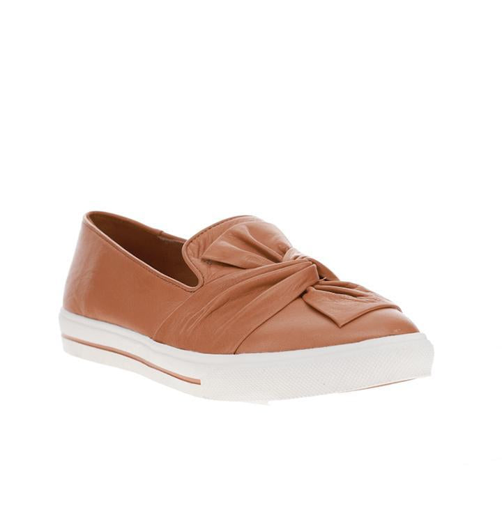 LE SANSA IZZY TAN Women Loafers - Zeke Collection