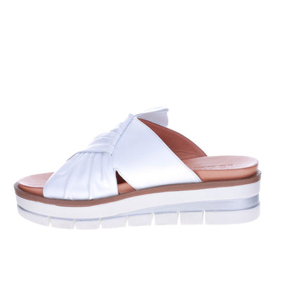 LESANSA KHLOE WHITE Women Casuals - Zeke Collection