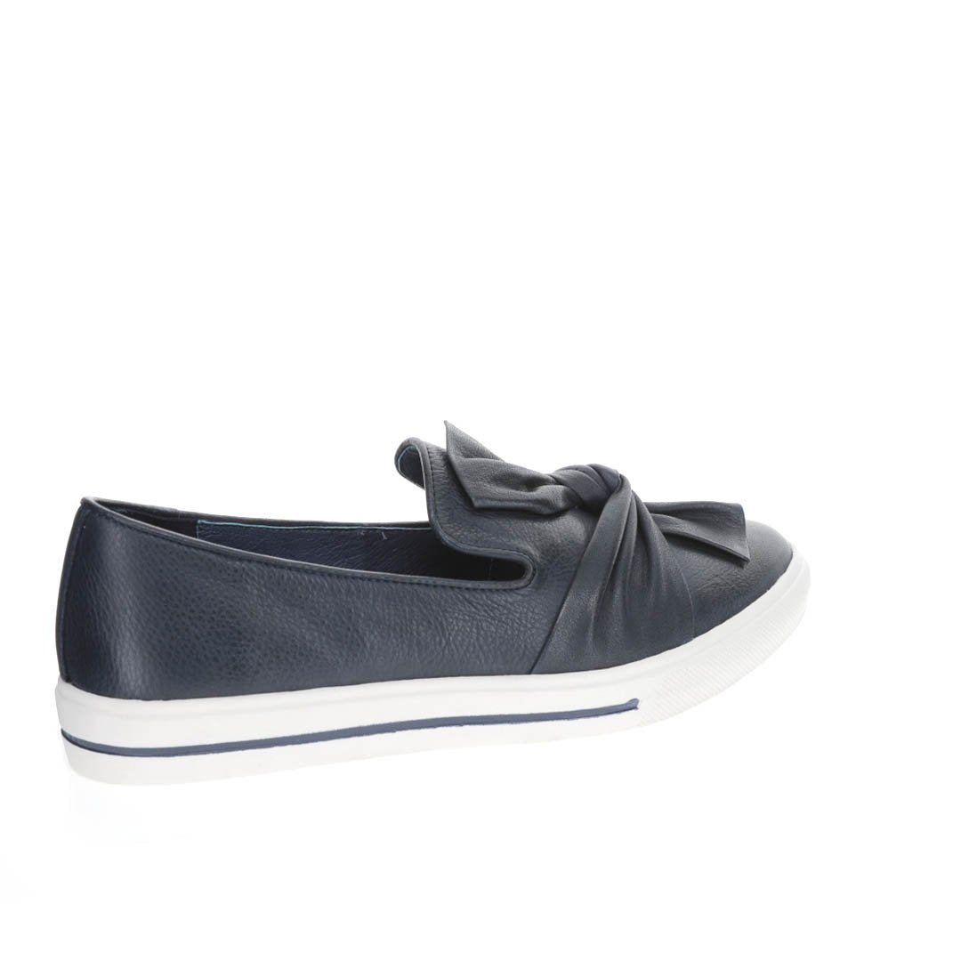 LE SANSA IZZY - Le Sansa Women Loafers - Collective Shoes 