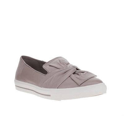 LE SANSA IZZY SILVER GREY Women Slip-ons - Zeke Collection