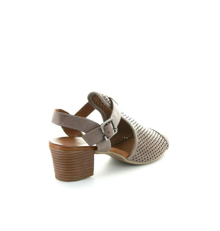 LE SANSA Lyra Hat - Collective Shoes 
