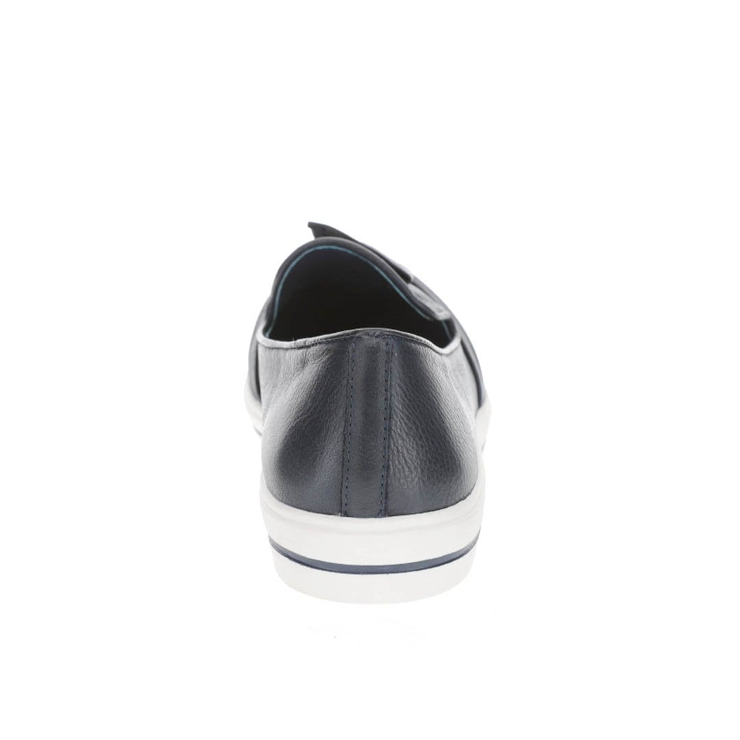 LE SANSA IZZY - Le Sansa Women Loafers - Collective Shoes 