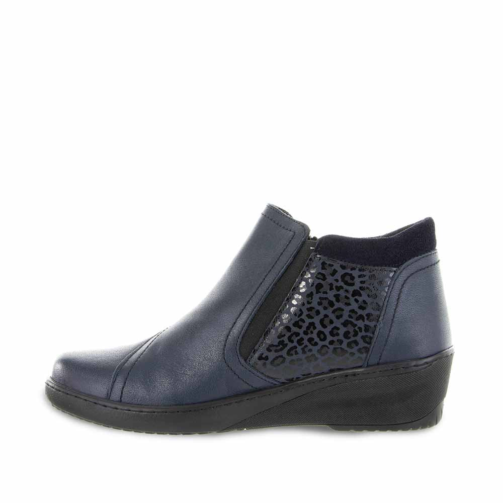 CABELLO CP462-18 NAVY Women Boots - Zeke Collection