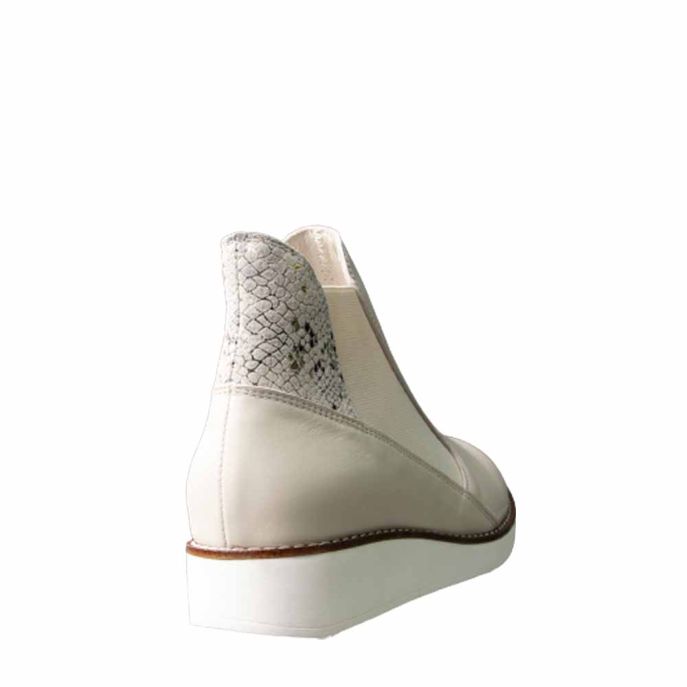 LESANSA RALLY BEIGE SNAKE PRINT - Women Boots - Collective Shoes 