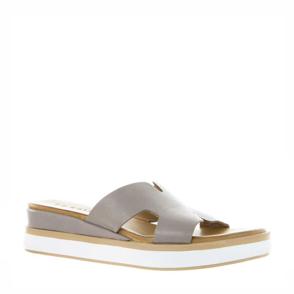 LESANSA HOOT HAT - Women Flats - Collective Shoes 