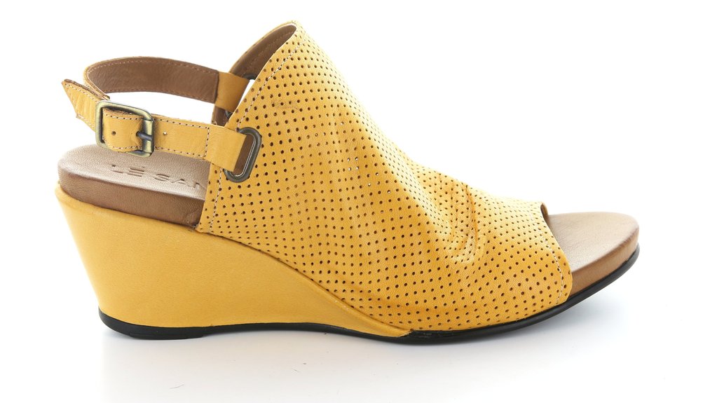Lesley Mustard - Collective Shoes 