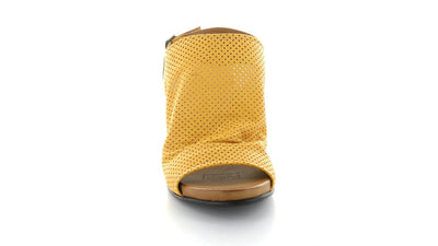 Lesley Mustard - Collective Shoes 