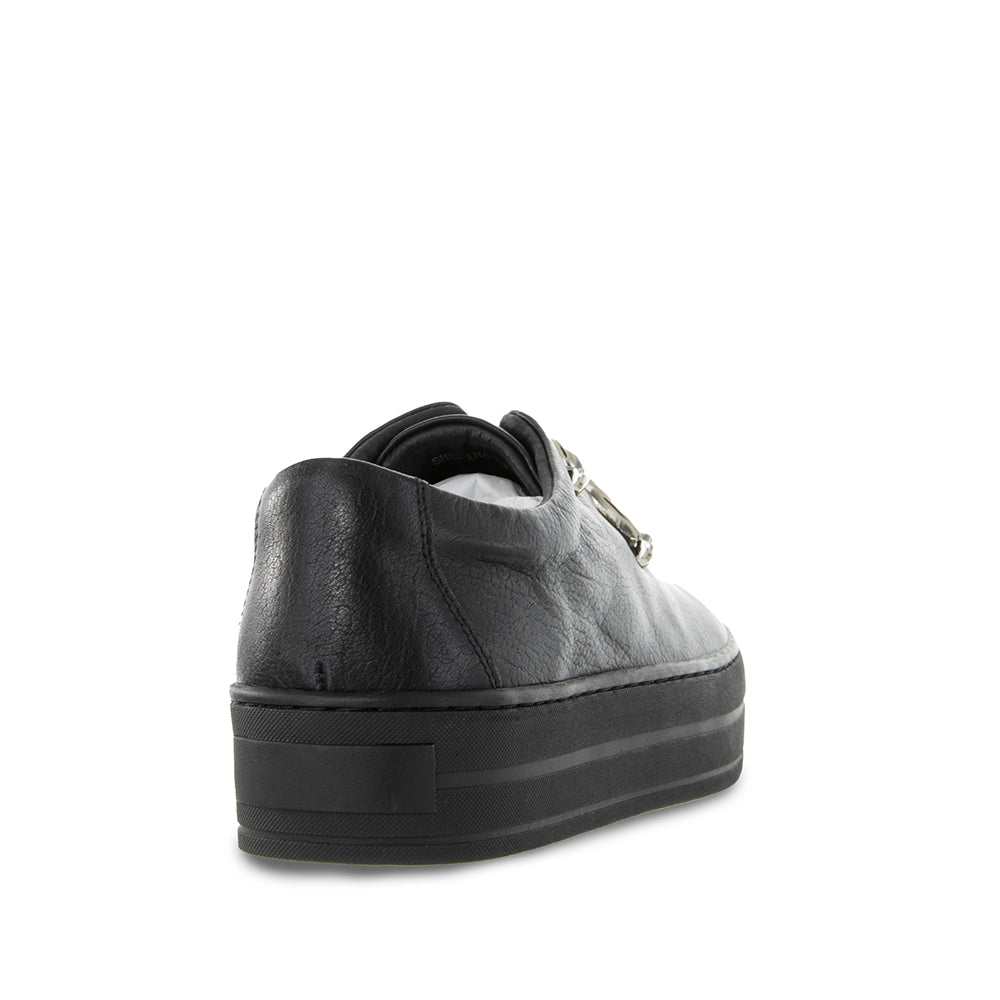 DJANGO & JULIETTE SHELINA BLACK - Women Slip On - Collective Shoes 