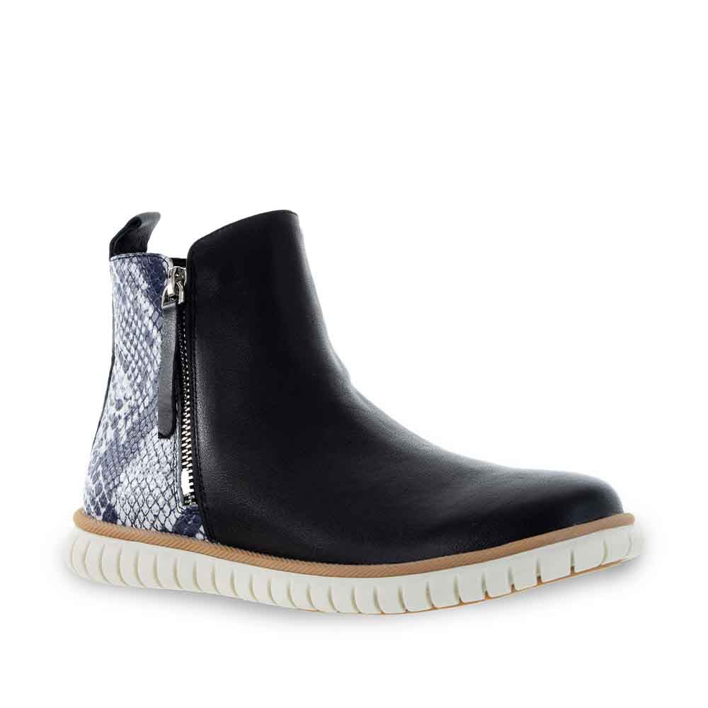 LESANSA ITALY BLACK SNAKE Women Boots - Zeke Collection