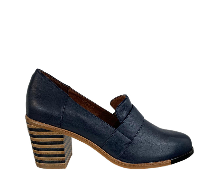 BATA CASPIAN NAVY - Collective Shoes 