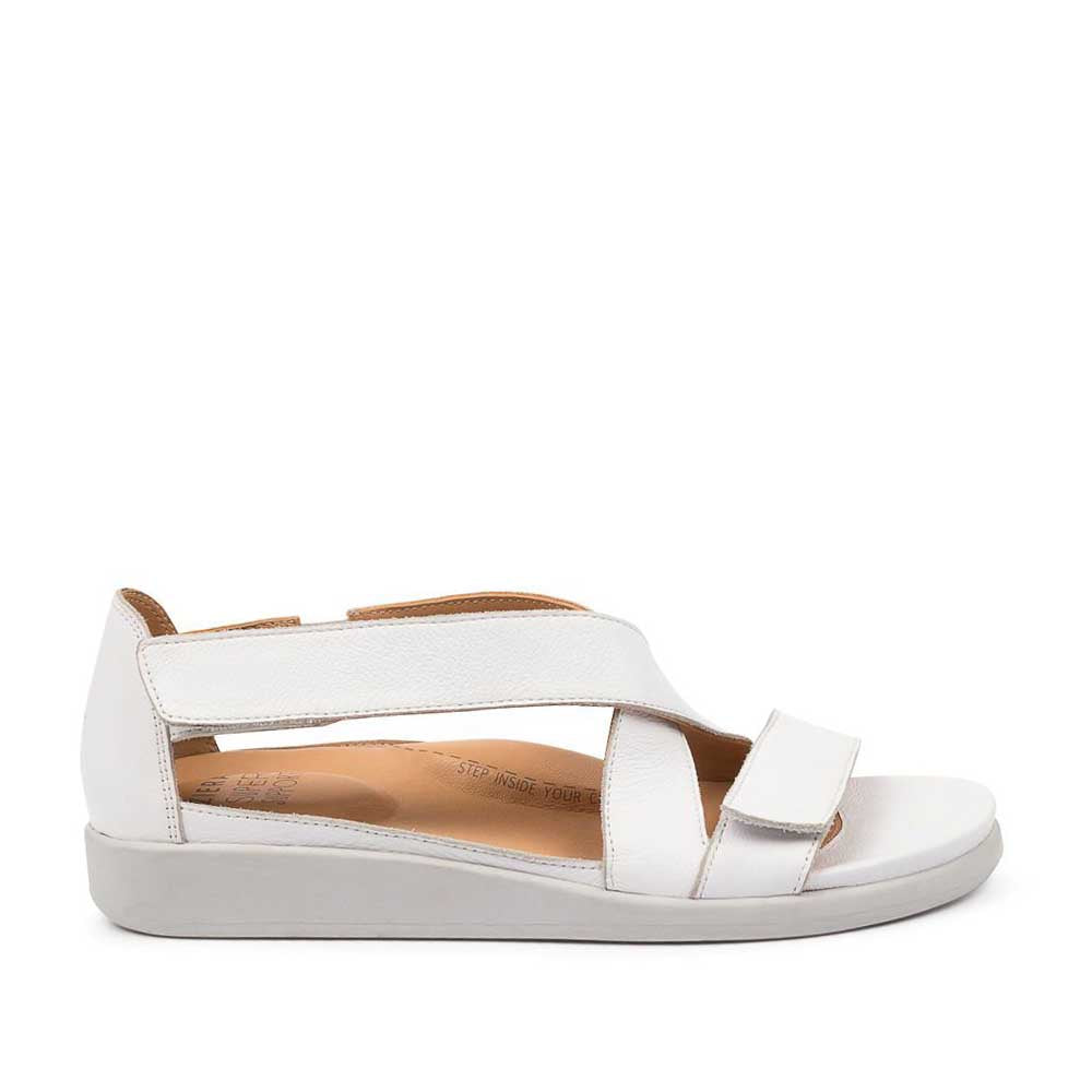 ZIERA ISSY WHITE - Women Sandals - Collective Shoes 