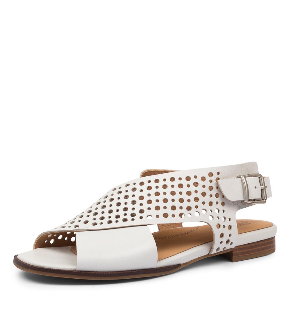 ZIERA TREKA W OPTIC WHITE - Collective Shoes 