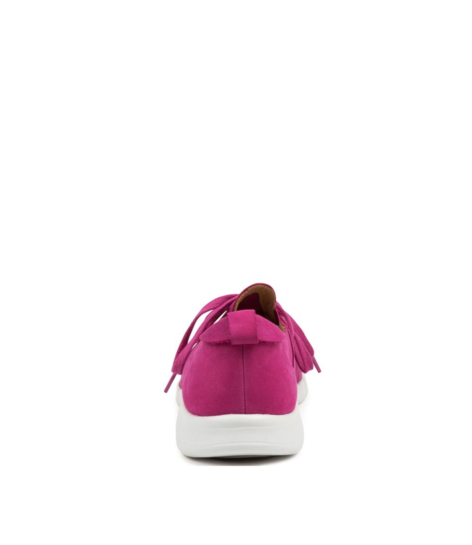 #color_fuchsia-nubuck