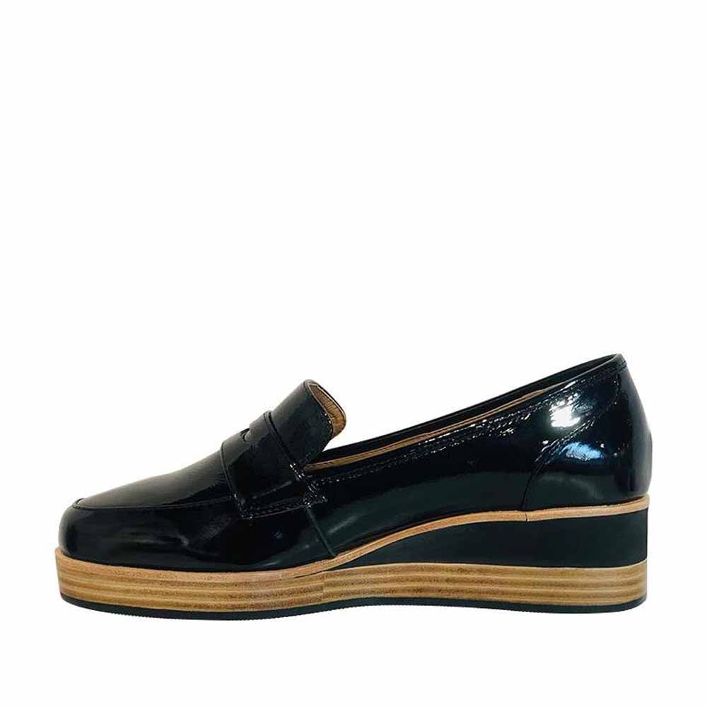 BRESLEY SOUTHY BLACK PATENT - Women Slip On - Collective Shoes 