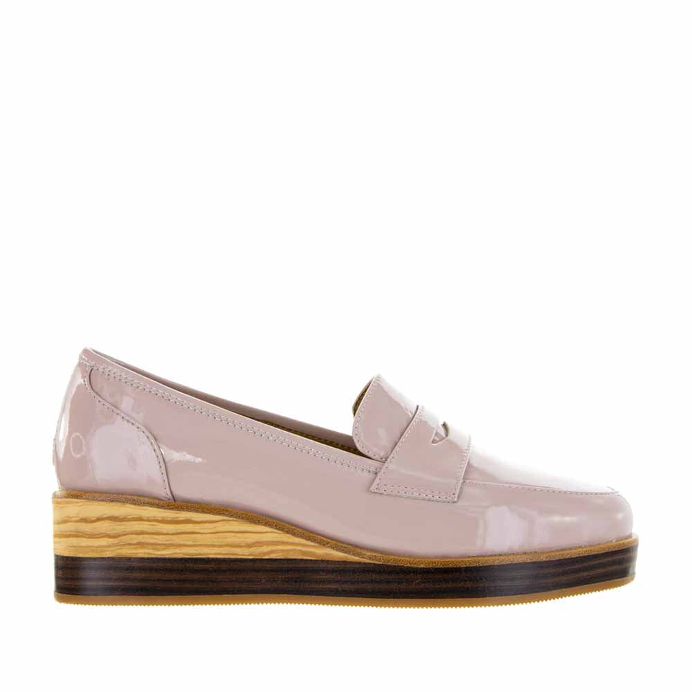 BRESLEY SOUTHY NUDE PATENT - Women Slip On - Collective Shoes 