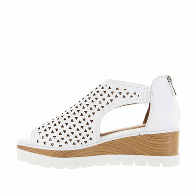 BRESLEY SWAN WHITE - Women Sandals - Collective Shoes 
