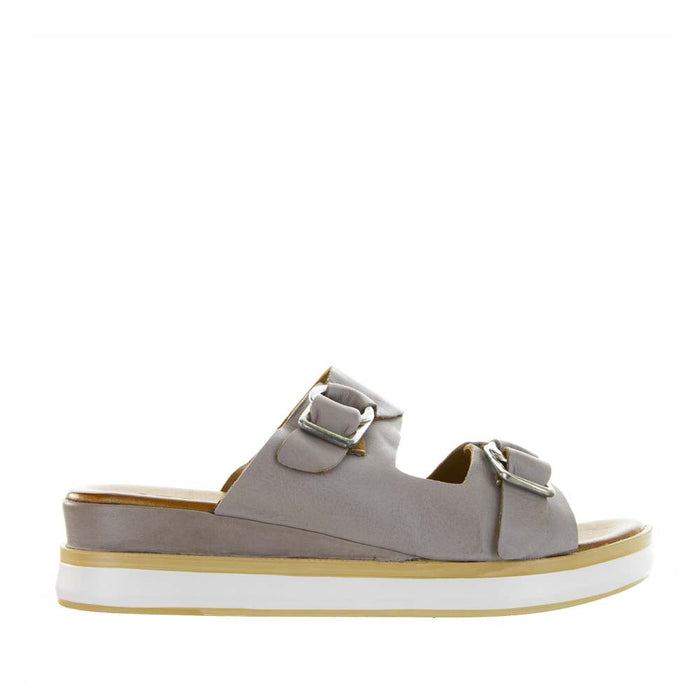 LESANSA HOLISTER HAT - Women Slip on - Collective Shoes 