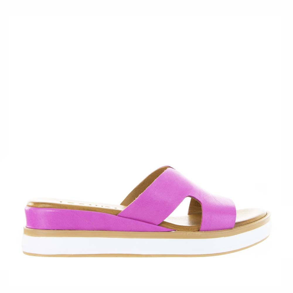 LESANSA HOOT HOT PINK - Women Flats - Collective Shoes 