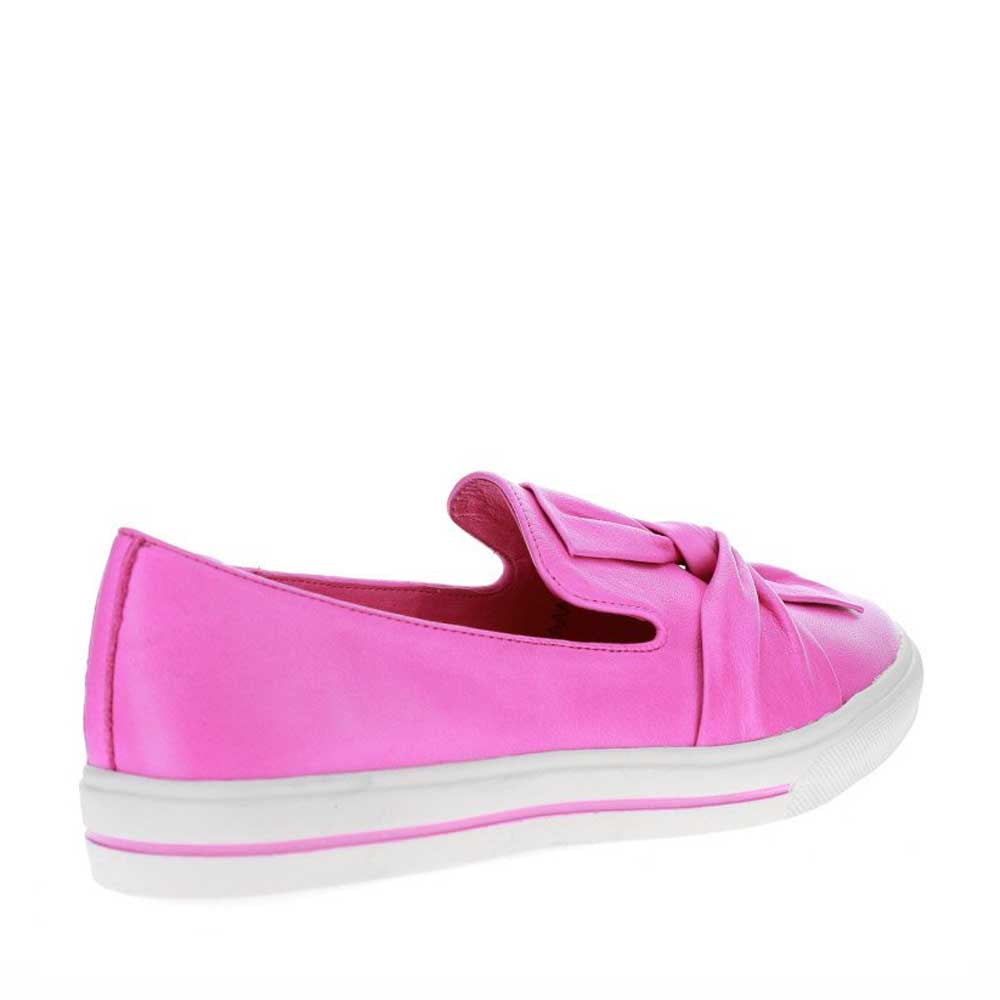 LE SANSA IZZY HOT PINK - Women Loafers - Collective Shoes 