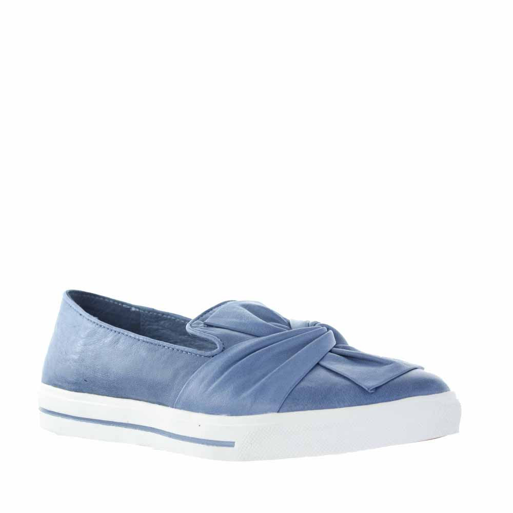 LE SANSA IZZY - Le Sansa Women Loafers - Collective Shoes 