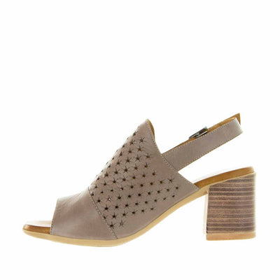 LESANSA LORENZO HAT - Women Sandals - Collective Shoes 