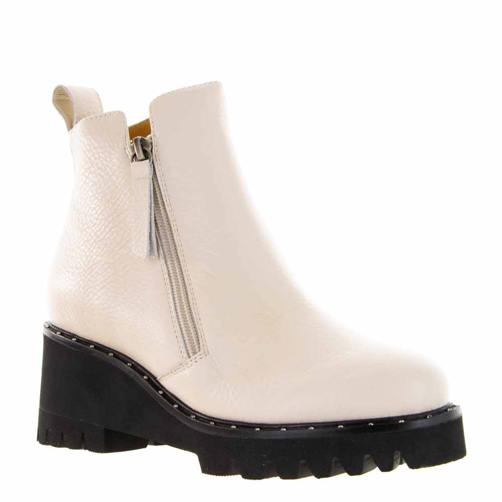 BRESLEY PLAZA BONE - Women Boots - Collective Shoes 